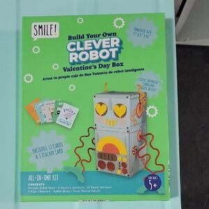 Clever Robot Valentine's Day Box Kit - Multicolor